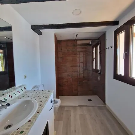 Canaan Boutique روندا