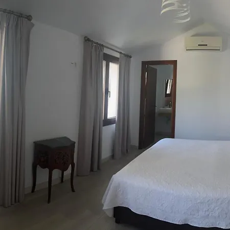 Canaan Boutique روندا