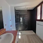 Canaan Boutique 론다