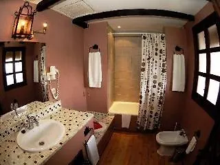 Enfrente Arte Hotel 3*