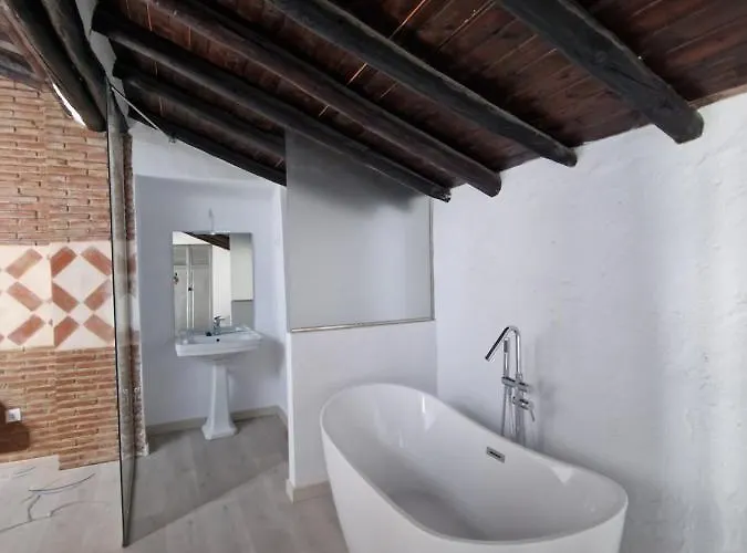 Canaan Boutique Hotel 3*